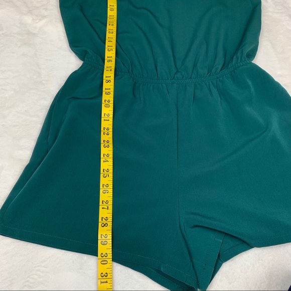 Forever 21 Womens Dark Green Romper with Pockets, Size Small - Picture 8 of 8